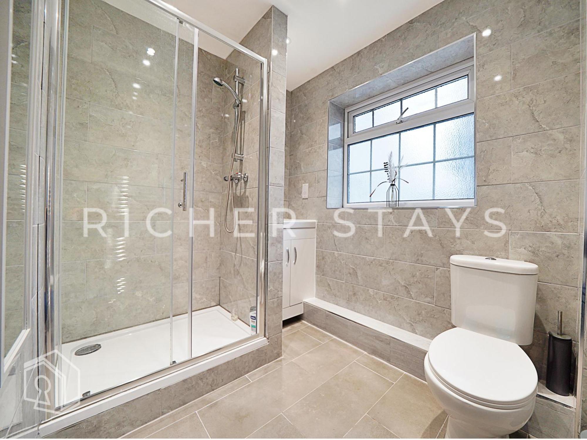 Leyton Guest Rooms - Rooms And Amenities London Exteriör bild