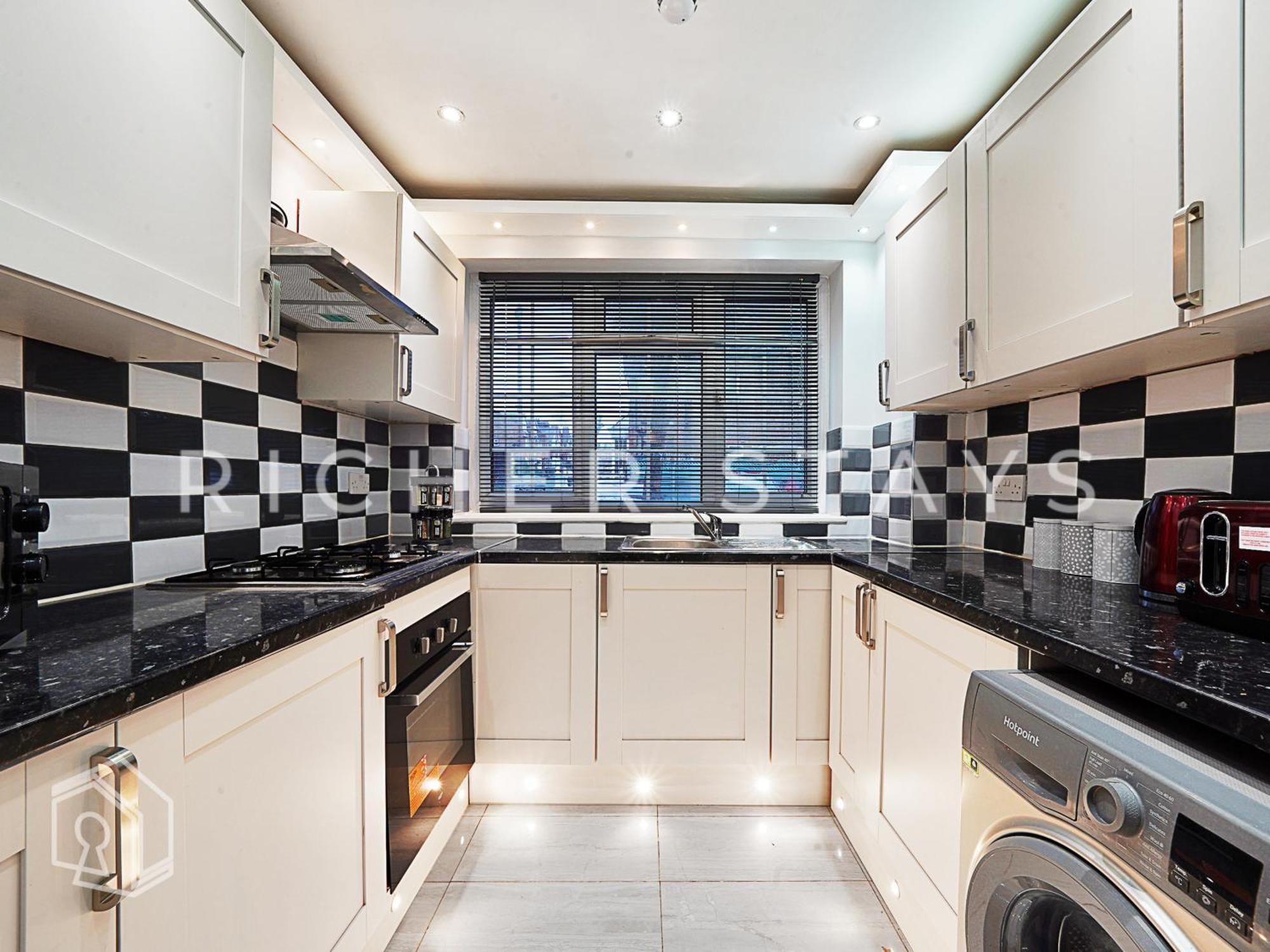 Leyton Guest Rooms - Rooms And Amenities London Exteriör bild