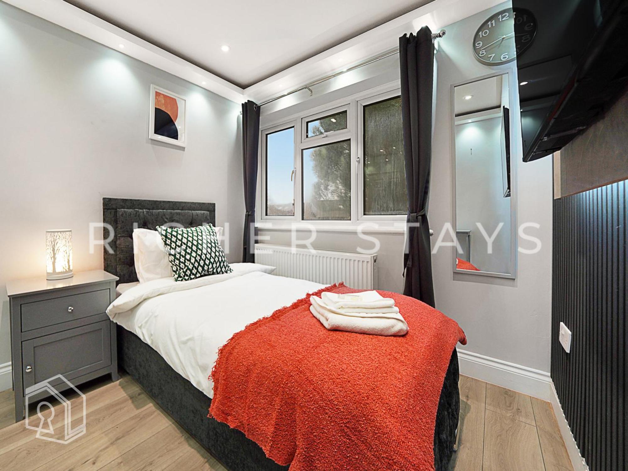 Leyton Guest Rooms - Rooms And Amenities London Exteriör bild