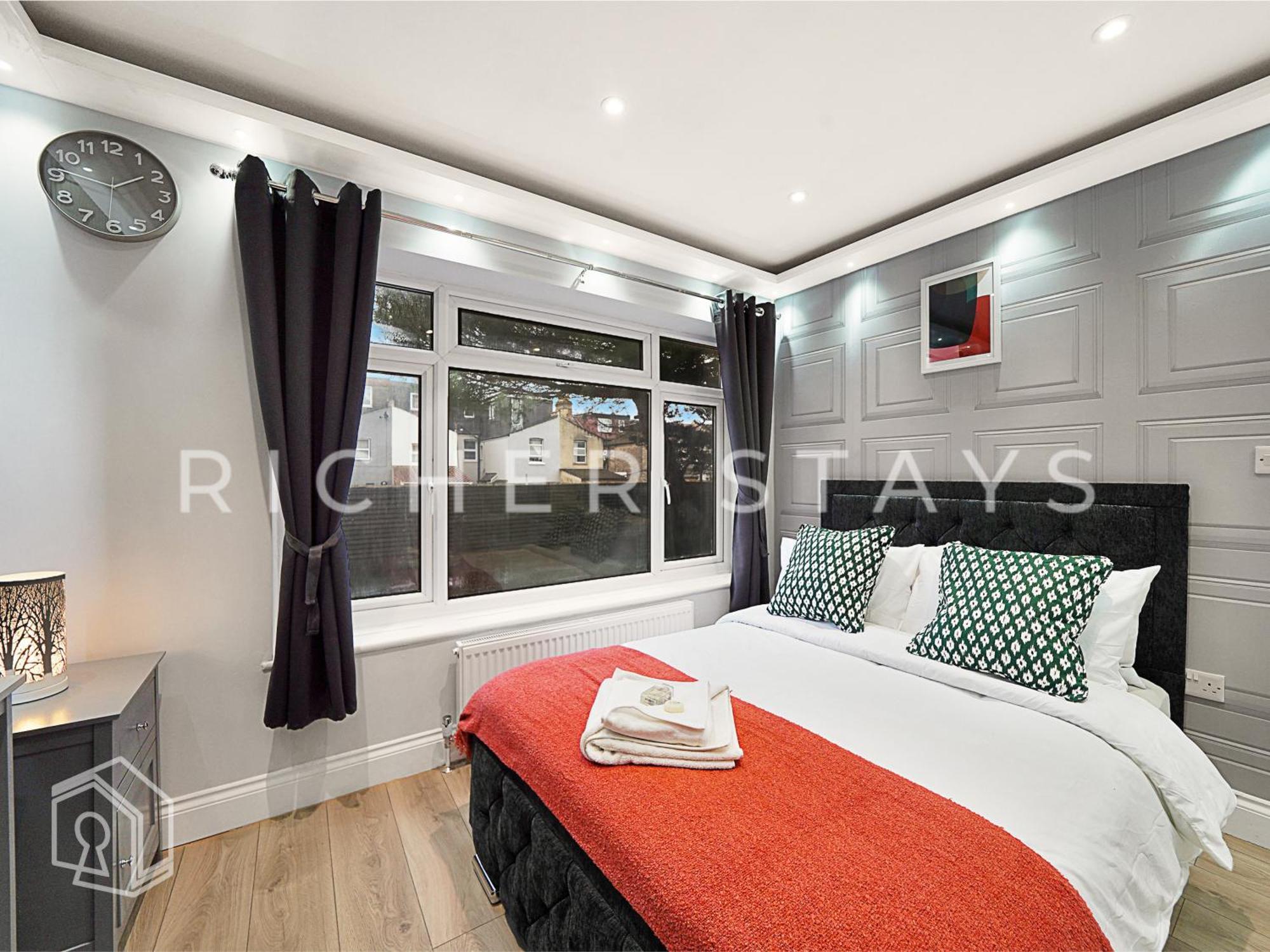 Leyton Guest Rooms - Rooms And Amenities London Exteriör bild